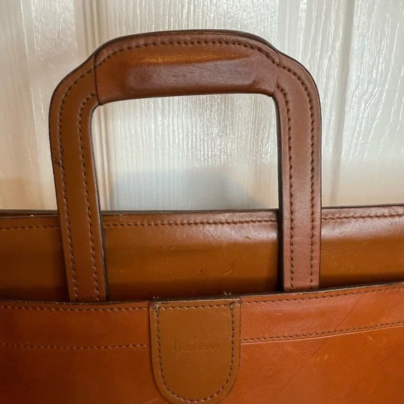 HARTMANN VINTAGE PORTFOLIO LEATHER EXECUTIVE STRUCTURED BRIEFCASE - Picture 9 of 14